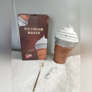 Swirl Ice Cream Maker with Brown and White Design